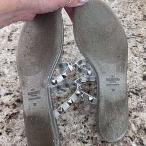 Valentino rockstud T strap flat slide sandal